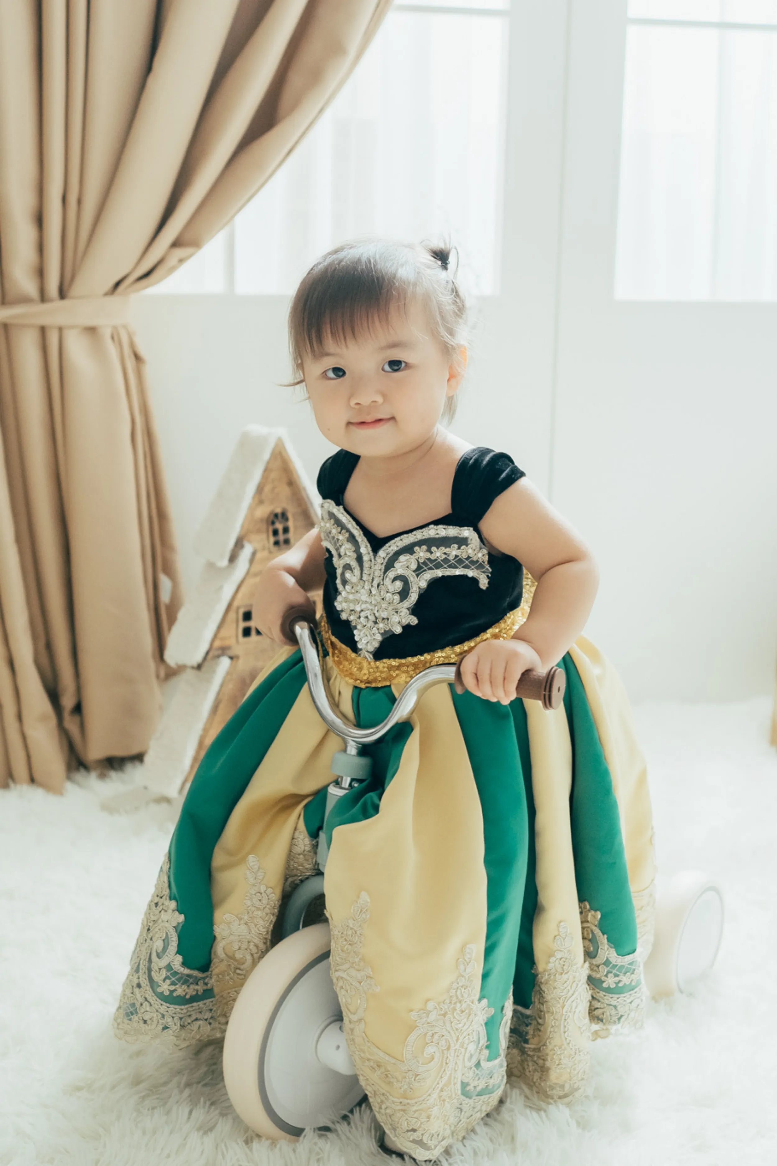Anna Green & Gold Coronation Gown