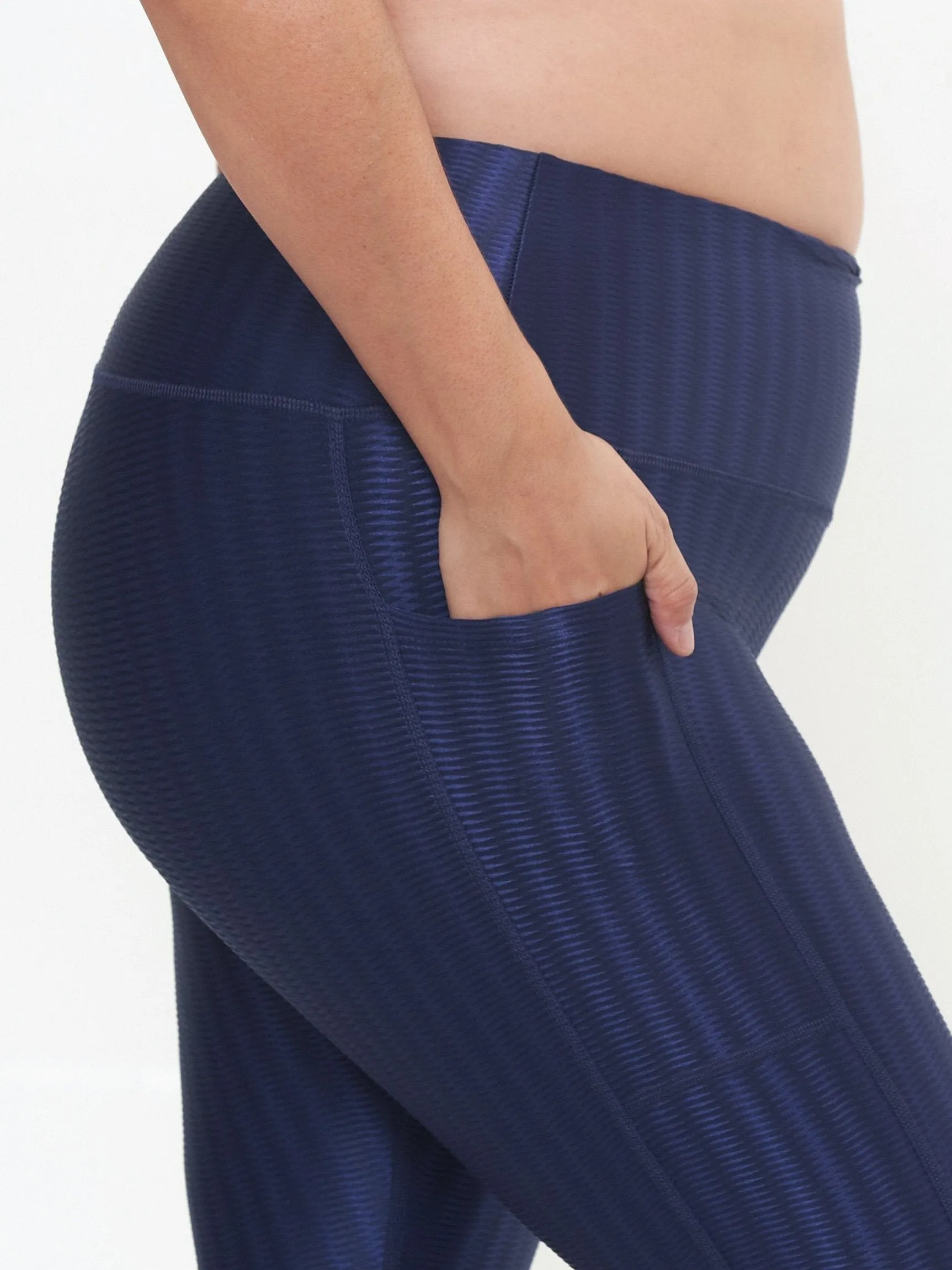 Hi-Rise Square Pocket Leggings - Midnight Zap Pattern