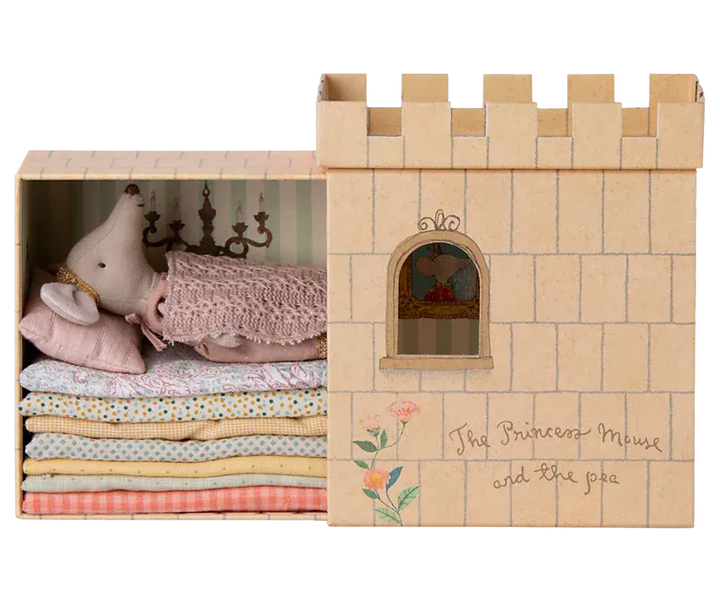Maileg - Princess And The Pea Big Sister Mouse